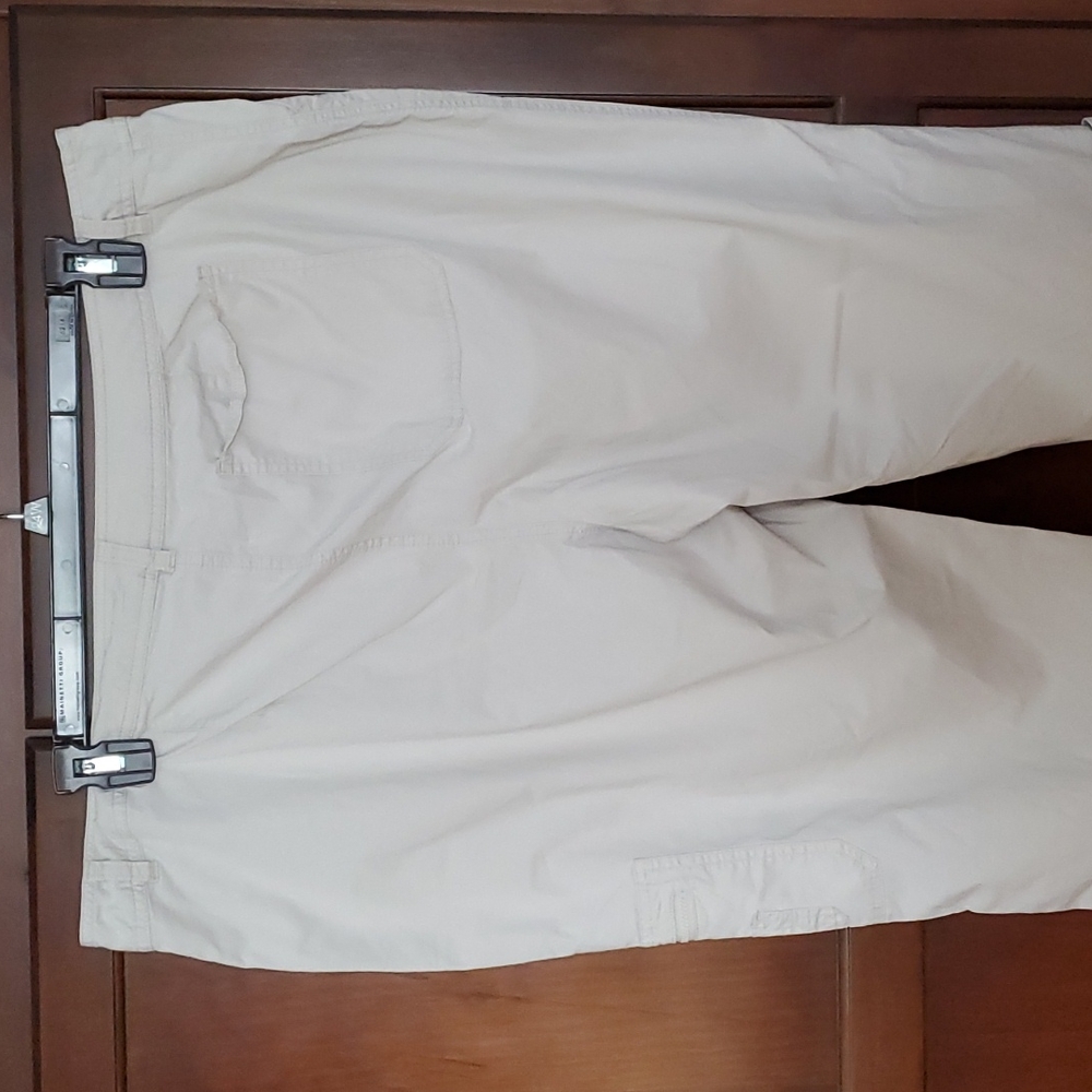 Pants - Picture 7 of 9